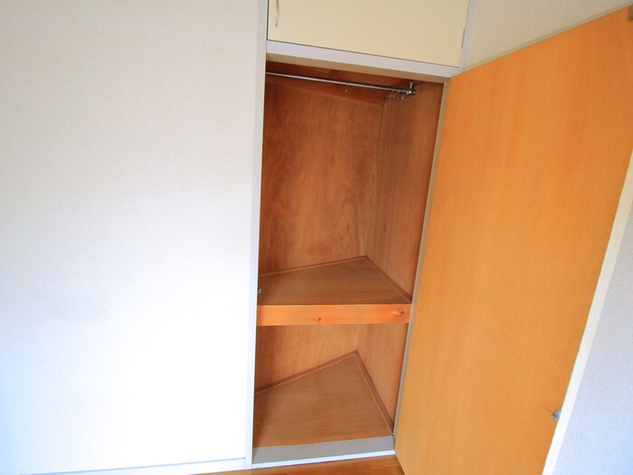物件内観写真10　(収納)