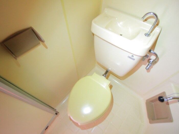 物件内観写真15　(トイレ)