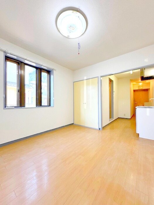 物件内観写真8　(居室)