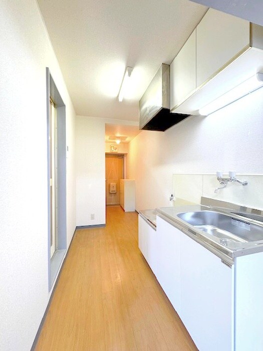 物件内観写真19　(廊下)