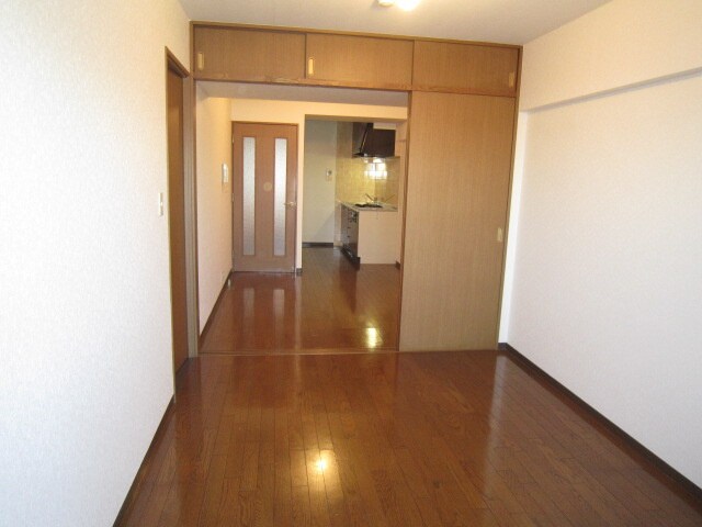 物件内観写真9　(居室)