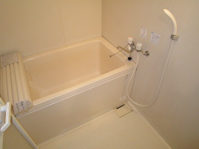 物件内観写真12　(バス／シャワールーム等)