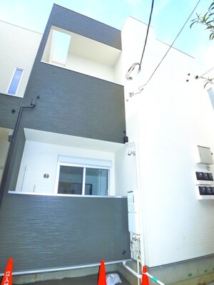 Grandtic entree外観写真