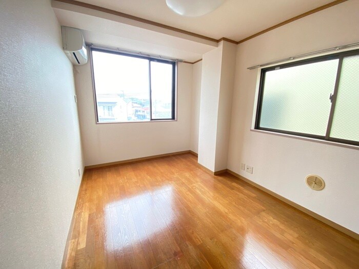 物件内観写真7　(居室)