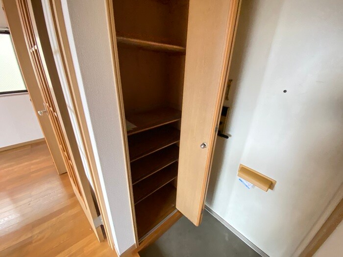 物件内観写真20　(靴箱)