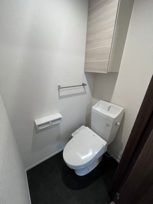 物件内観写真12　(トイレ)