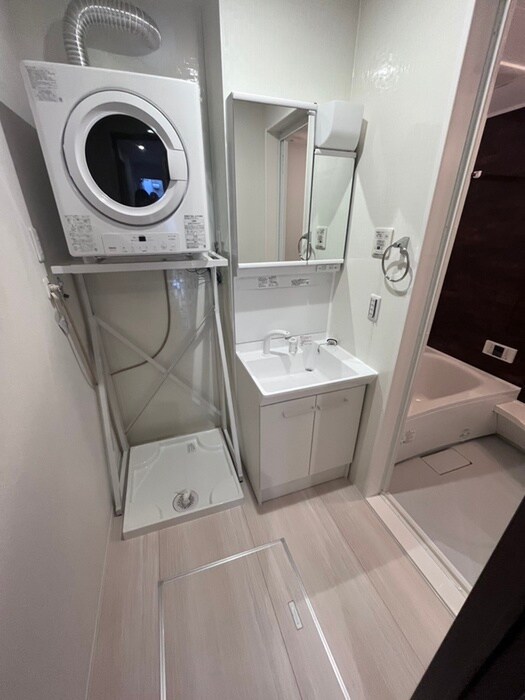 物件内観写真16　(洗面)