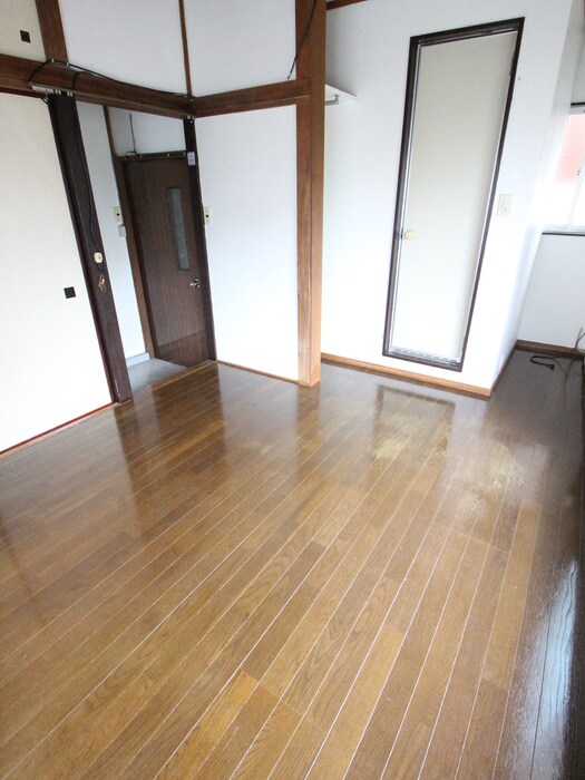 物件内観写真10　(居室)