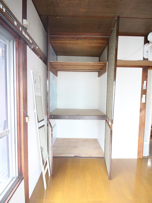 物件内観写真11　(収納)