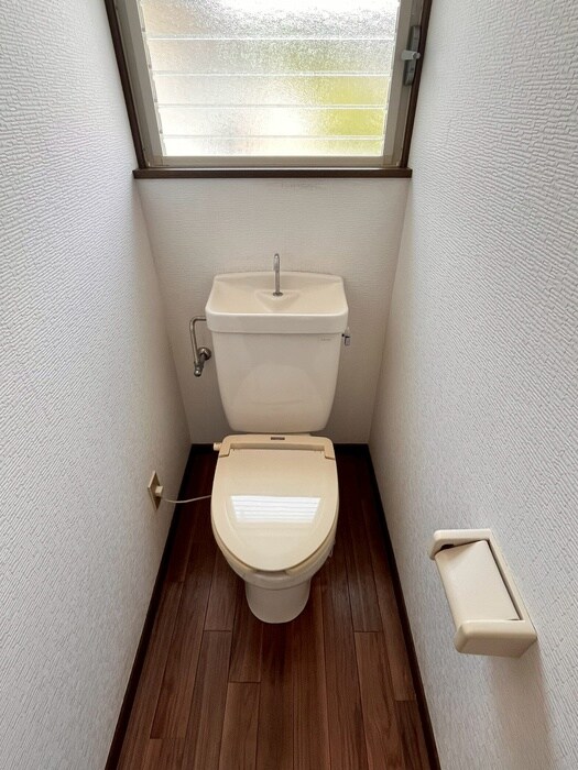 物件内観写真16　(トイレ)