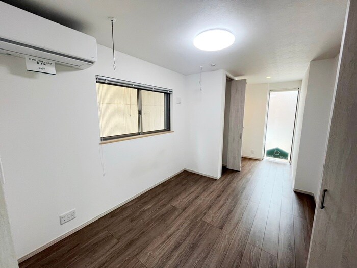 物件内観写真20　(居室)