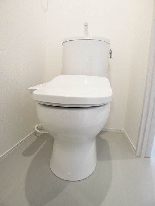 物件内観写真14　(トイレ)