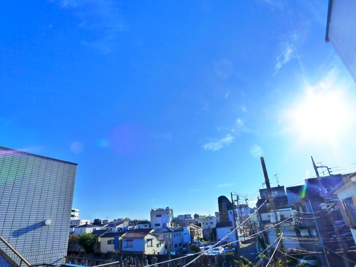 物件内観写真20　(室内からの展望)