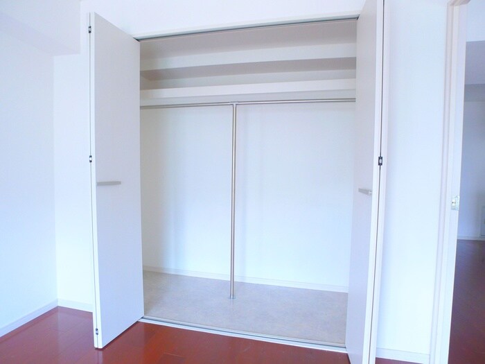 物件内観写真10　(収納)