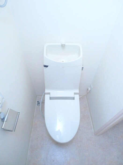 物件内観写真14　(トイレ)