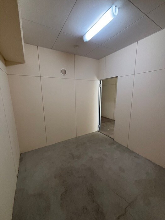 物件内観写真22　(収納)