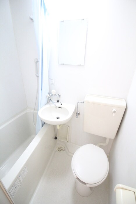 物件内観写真8　(バス／シャワールーム等)