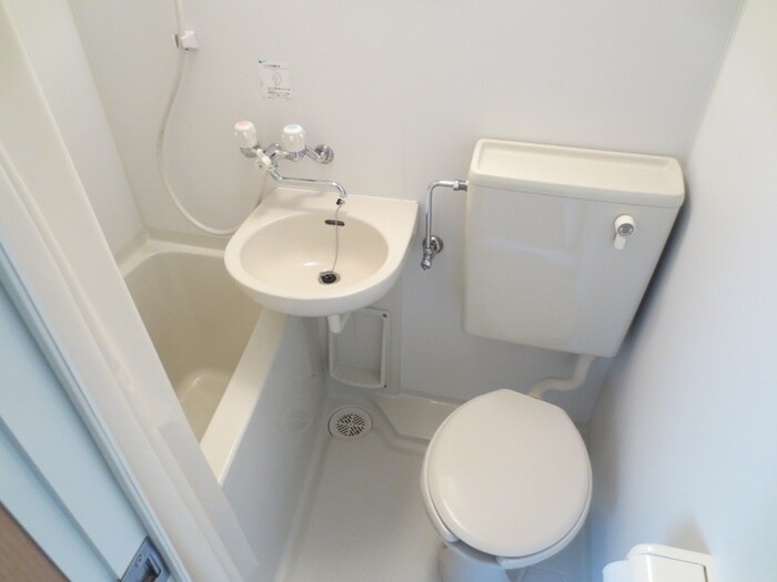 物件内観写真9　(バス／シャワールーム等)