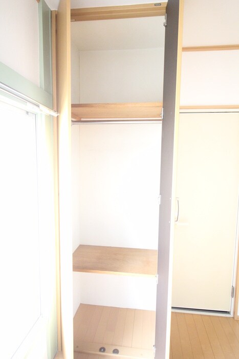 物件内観写真11　(収納)