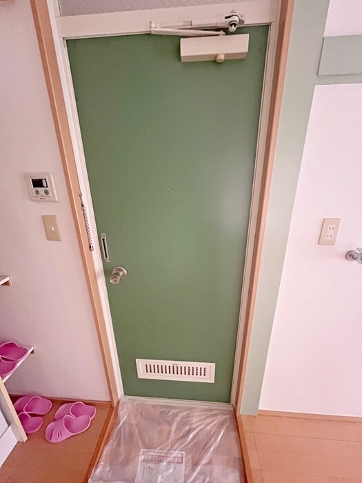 物件内観写真19　(玄関)