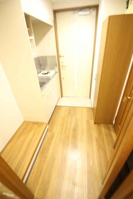 物件内観写真8　(廊下)
