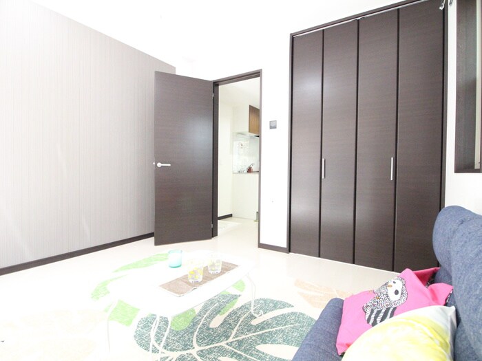 物件内観写真21　(居室)