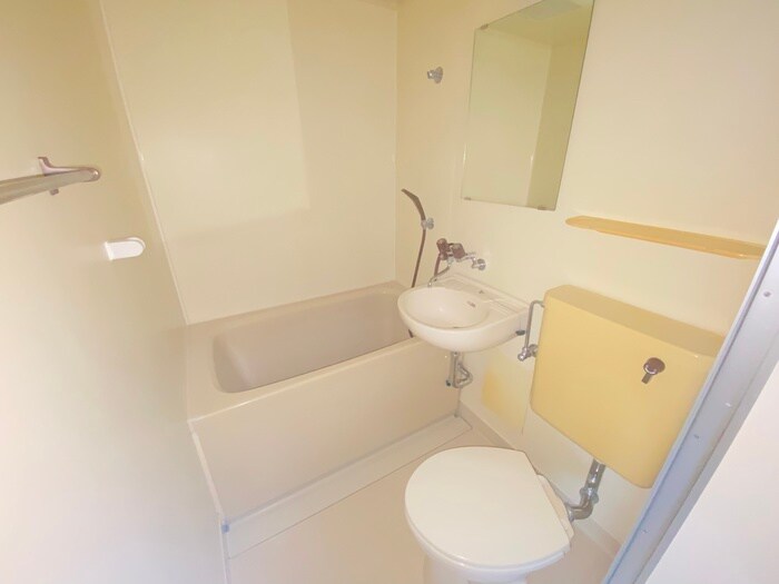 物件内観写真12　(バス／シャワールーム等)