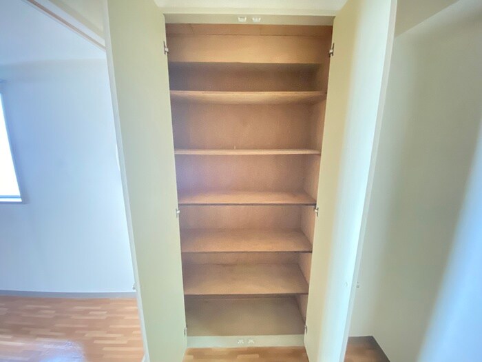 物件内観写真17　(収納)