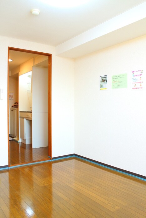 物件内観写真11　(内観写真)