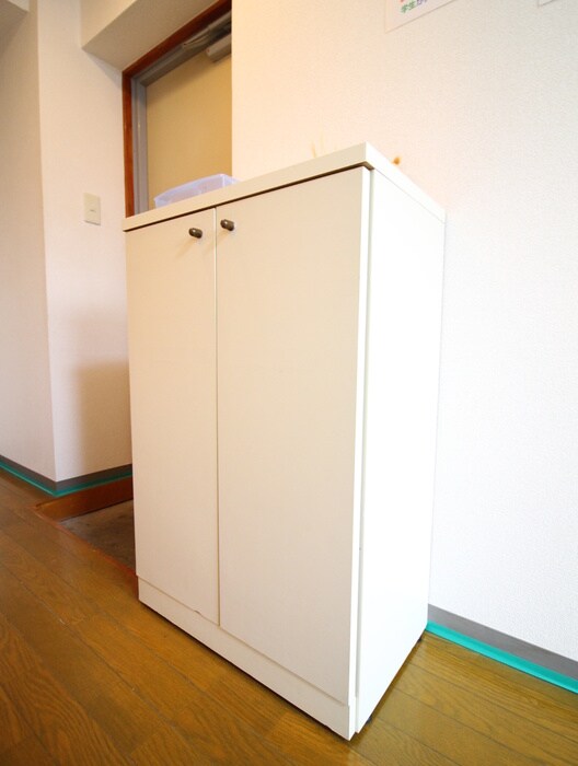 物件内観写真15　(靴箱)