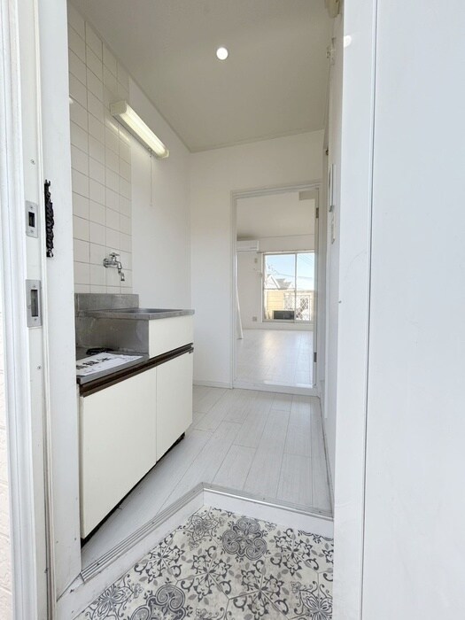 物件内観写真18　(廊下)