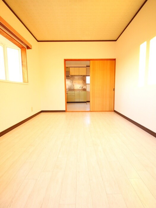 物件内観写真8　(居室)