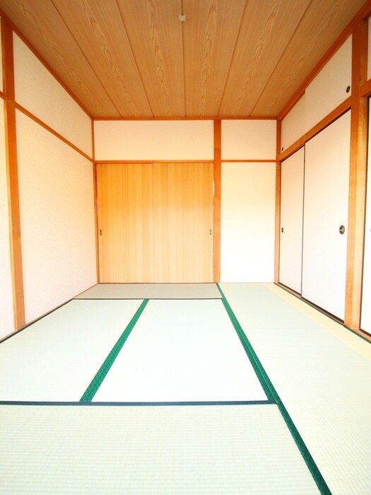 物件内観写真11　(居室)