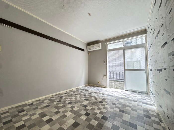 物件内観写真10　(居室)