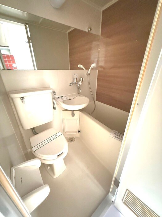 物件内観写真13　(洗面)