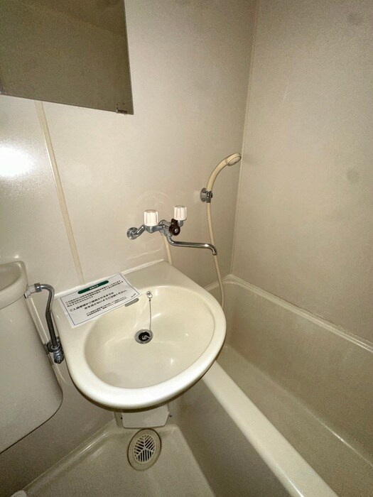 物件内観写真19　(洗面)