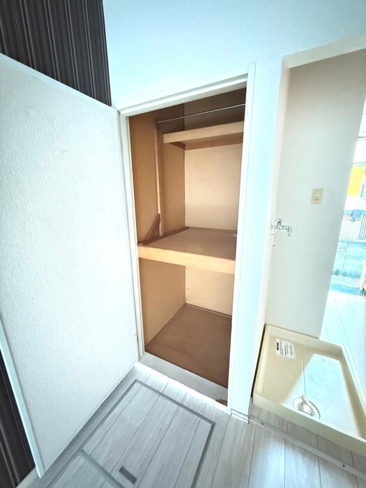 物件内観写真22　(収納)