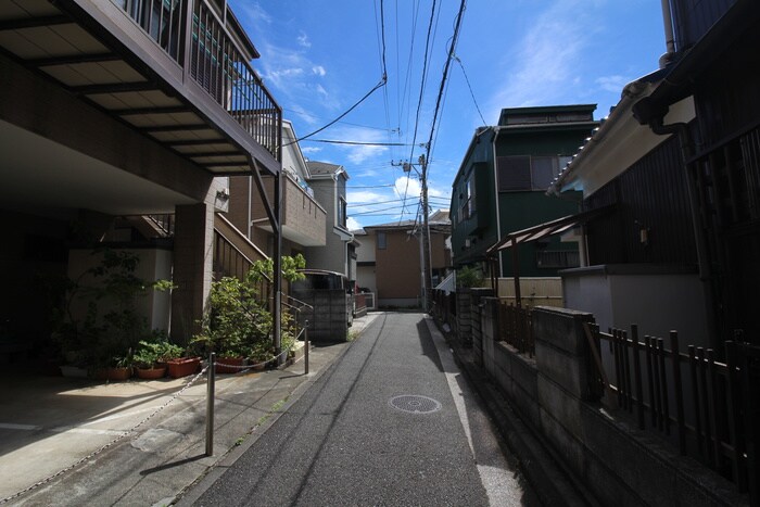 物件外観写真3　(周辺環境)