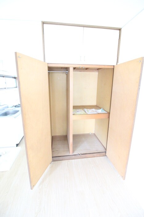 物件内観写真15　(収納)