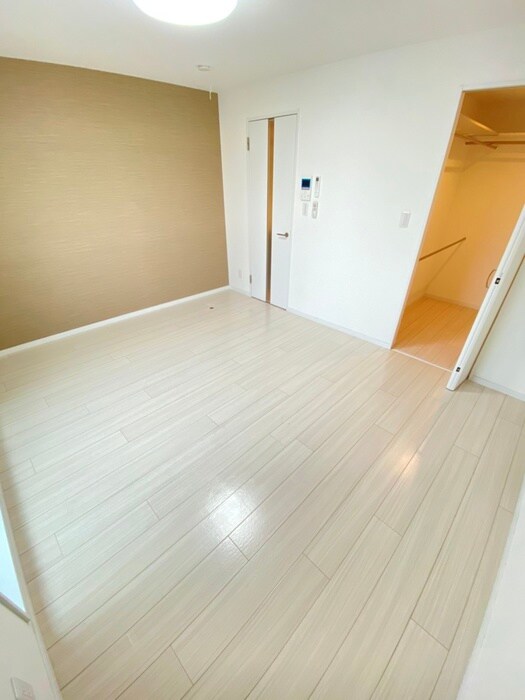 物件内観写真14　(居室)