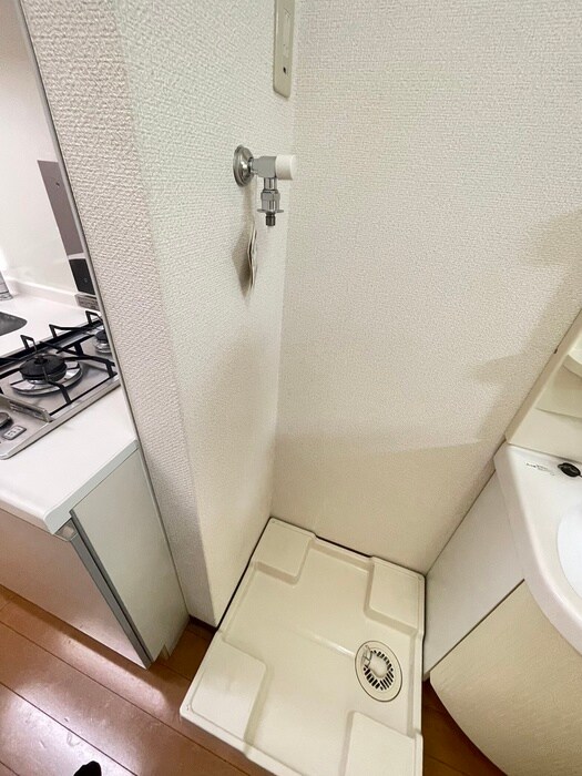 物件内観写真21　(洗濯機置場)