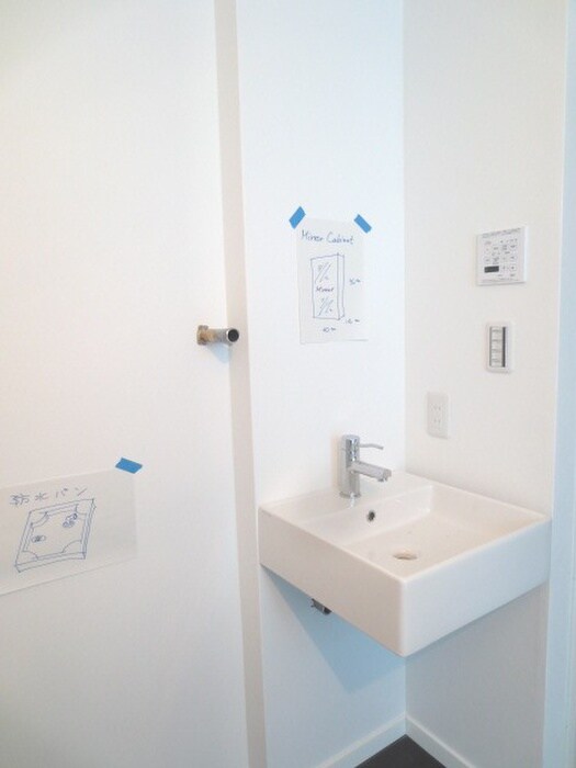 物件内観写真14　(洗面)