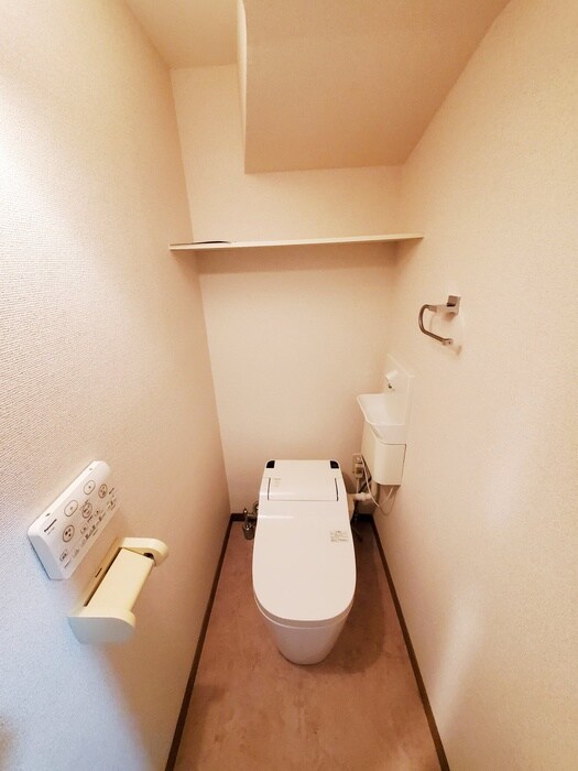 物件内観写真15　(トイレ)