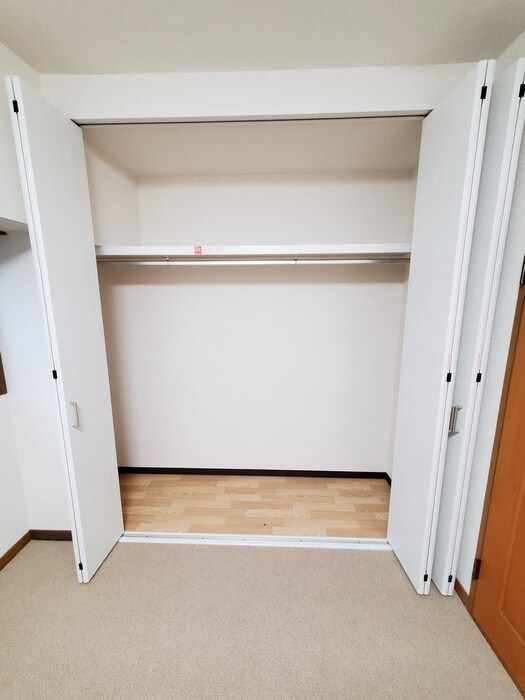 物件内観写真16　(収納)
