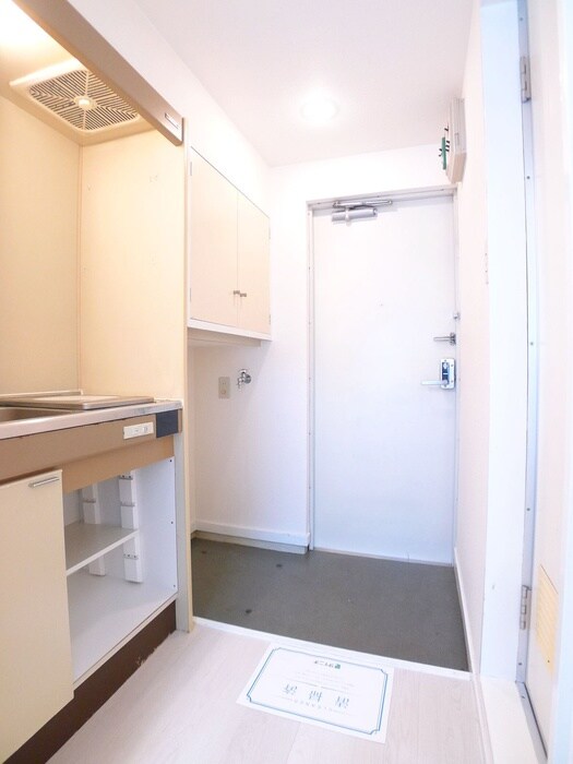 物件内観写真15　(廊下)