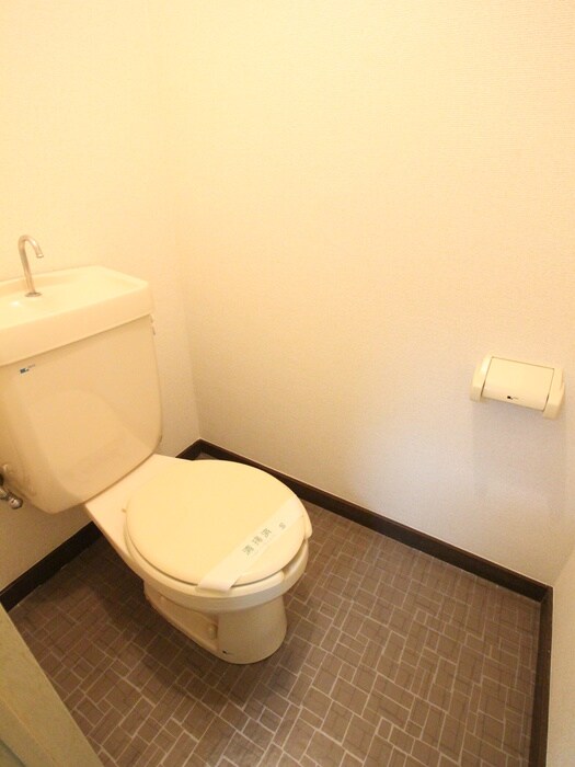 物件内観写真15　(トイレ)