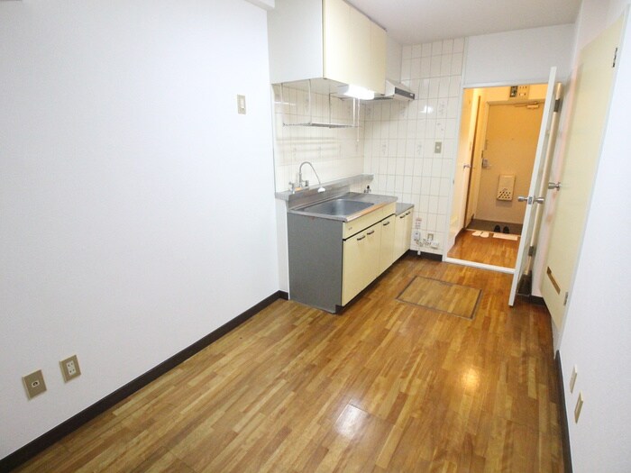 物件内観写真19　(居室)