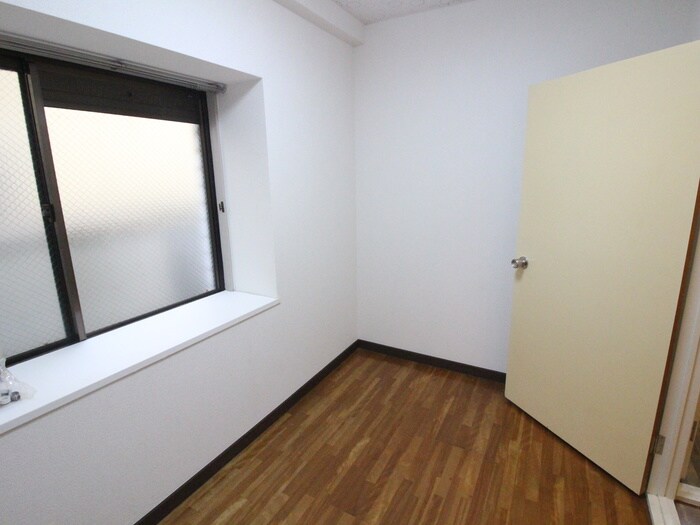 物件内観写真21　(居室)