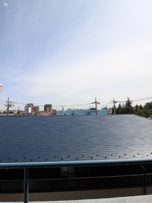 物件内観写真14　(室内からの展望)