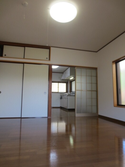 物件内観写真9　(居室)